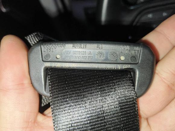 [合肥·皖A] 二手奥迪奥迪A4L2018款 30周年年型 40 TFSI 时尚型