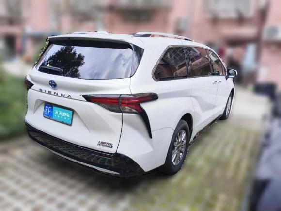 [南通·苏F] 二手丰田赛那SIENNA2021款 2.5L混动 尊贵版