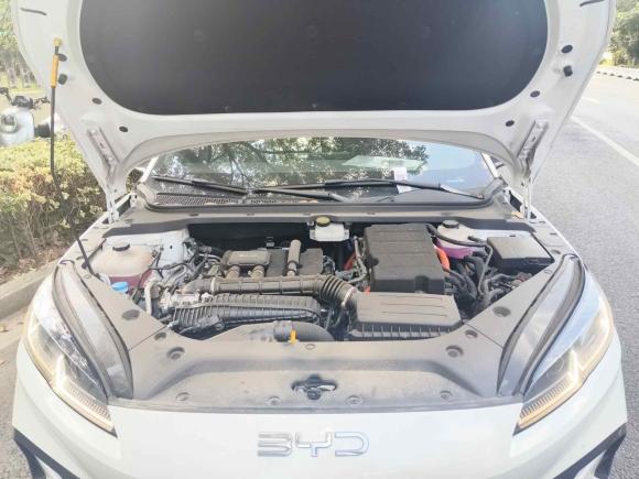 [南京·苏A] 二手比亚迪海豹06新能源2024款 DM-i 120KM尊荣型