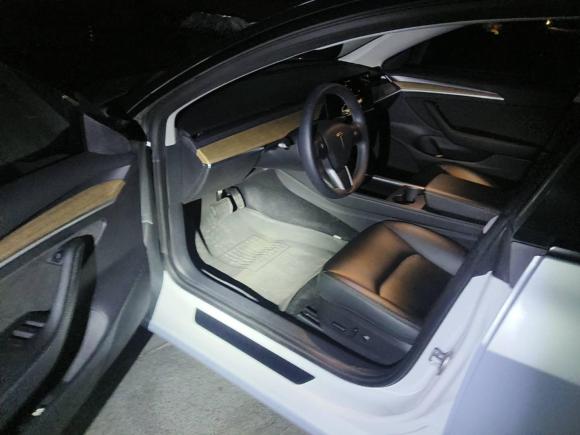 [上海·沪A] 二手特斯拉Model 32022款 后轮驱动版