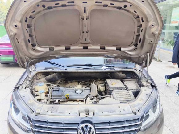 [武汉·鄂A] 二手大众途安2013款 1.4T DSG舒适版5座