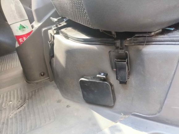 [宁波·浙B] 二手东风御风御风EM262023款 标准版 41.472kWh 河南锂动