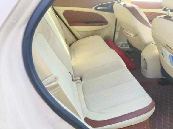 [上海·沪A] 二手欧拉欧拉好猫2023款 401km标准续航 尊贵型 磷酸铁锂