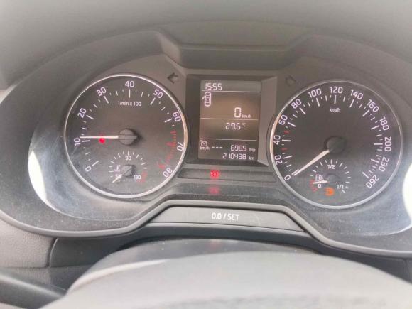 [青岛·鲁B] 二手斯柯达明锐2017款 1.6L 手动前行版