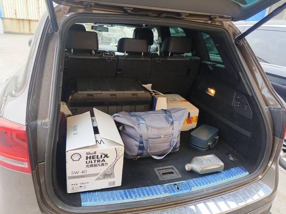 [上海·沪A] 二手大众途锐2012款 R-Line 高配型