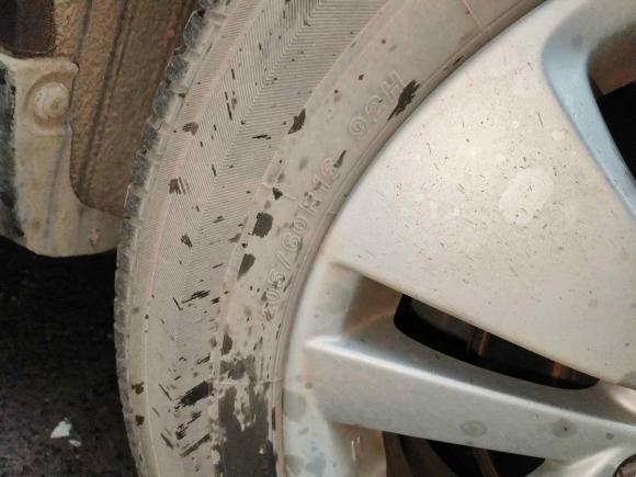 [西安·陕A] 二手铃木锋驭2015款 1.6L 手动两驱进取型