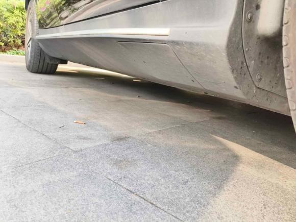 [苏州·苏E] 二手奔驰奔驰EQC2022款 EQC 400 4MATIC