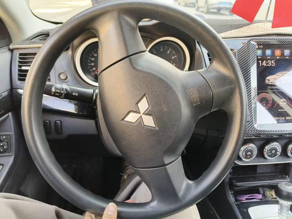 [上海·皖R] 二手三菱翼神2012款 经典 1.8L CVT黑白版