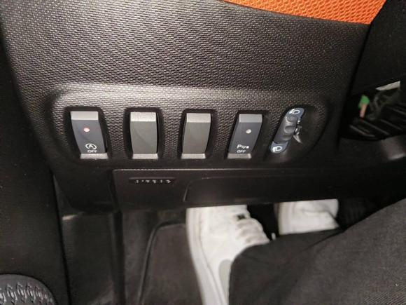 [南通·苏F] 二手smartsmart fortwo2015款 1.0L 52千瓦硬顶激情版