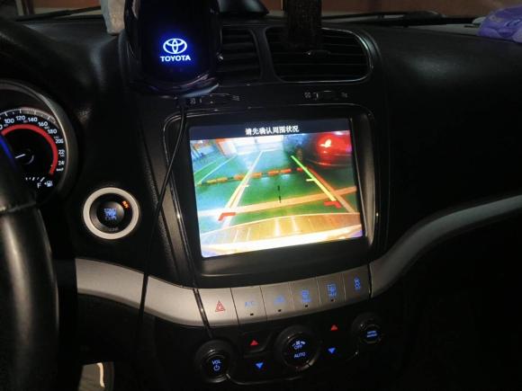 [南通·苏F] 二手道奇酷威2013款 2.4L 两驱尊尚版