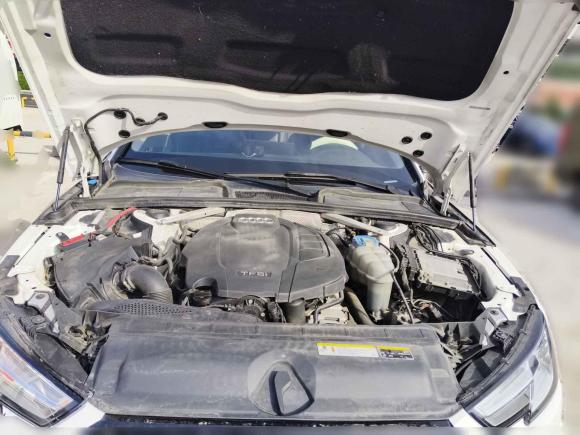 [青岛·鲁B] 二手奥迪奥迪A4L2017款 Plus 40 TFSI 进取型