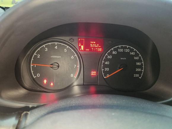 [西安·陕A] 二手现代瑞纳2016款 1.4L 手动智能型GLS