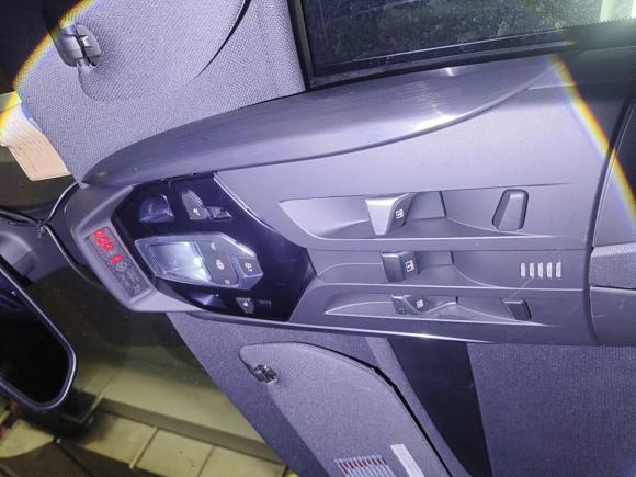 [苏州·湘A] 二手DSDS 52012款 1.6T 雅致版