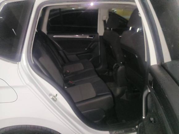 [青岛·鲁K] 二手大众高尔夫·嘉旅2016款 230TSI 自动进取型