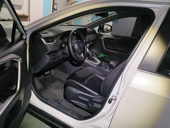[杭州·浙A] 二手丰田RAV4荣放2023款 2.0L CVT两驱都市版