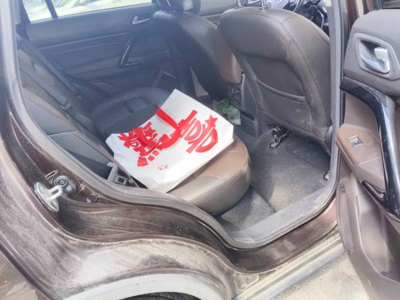 [上海·皖E] 二手广汽传祺传祺GS42017款 235T 手动两驱豪华版