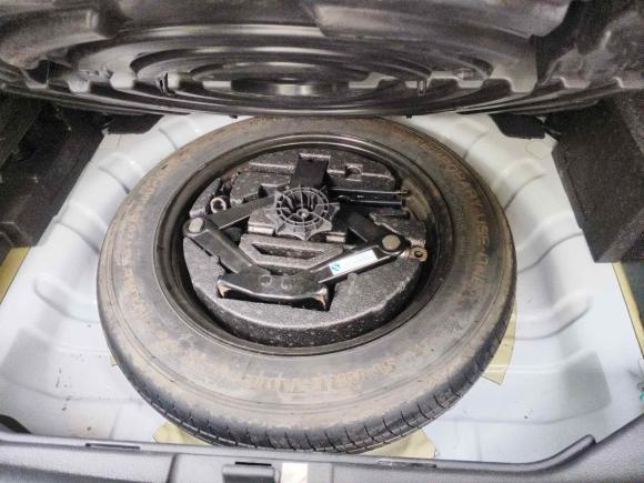 [南京·苏A] 二手荣威荣威RX52018款 20T 两驱自动旗舰版