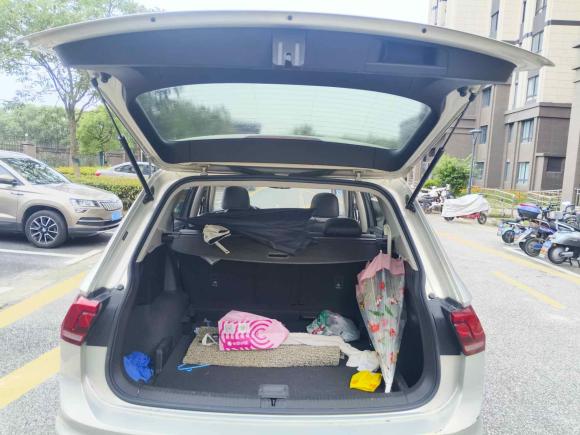 [上海·沪C] 二手大众途观L2017款 330TSI 自动两驱豪华版