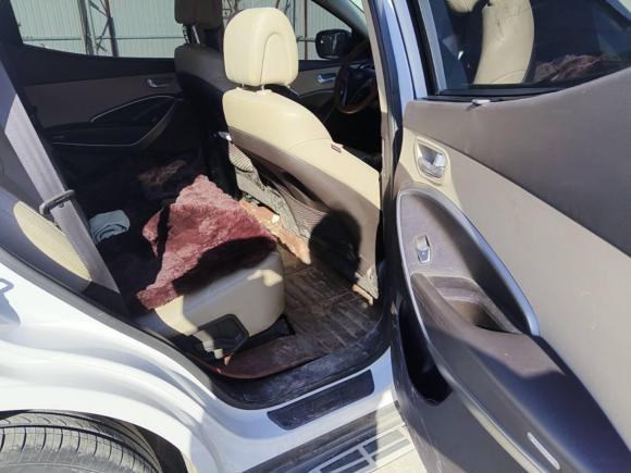 [济南·鲁A] 二手现代胜达2013款 2.4L 自动两驱智能型