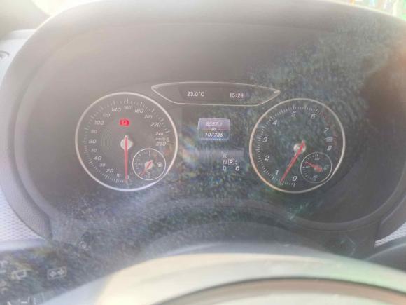 [深圳·粤B] 二手奔驰奔驰B级2015款 B 200 动感型