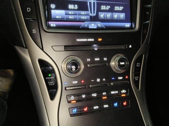 [广州·粤A] 二手林肯林肯MKX2015款 2.0T 四驱尊雅版