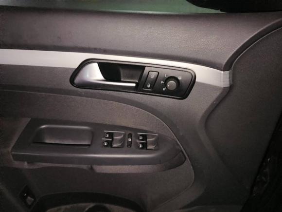 [上海·沪B] 二手大众途安2013款 1.4T 手动风尚版5座