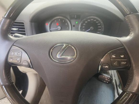 [深圳·粤B] 二手雷克萨斯雷克萨斯ES2010款 350 典雅版