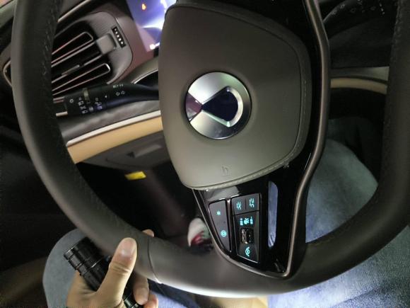 [苏州·苏E] 二手腾势腾势D92022款 DM-i 1040 尊贵型