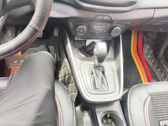 [上海·皖K] 二手福特福睿斯2019款 1.5L 自动悦享型