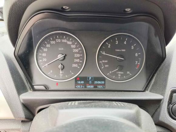 [上海·沪M] 二手宝马宝马2系2015款 218i 敞篷轿跑车