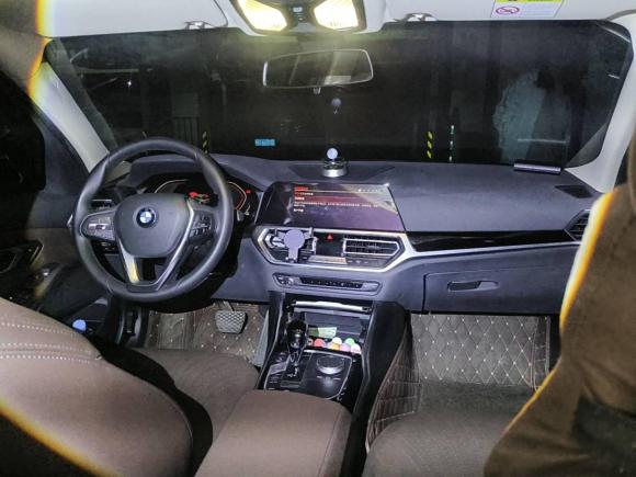 [西安·陕A] 二手宝马宝马3系2022款 320i 运动套装