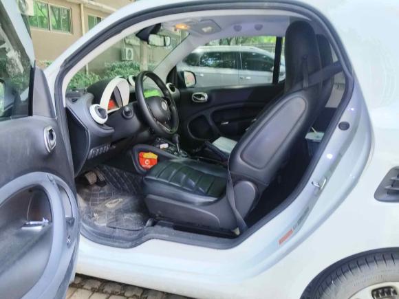 [武汉·鄂W] 二手smartsmart fortwo2018款 1.0L 52千瓦硬顶灵动版 国V
