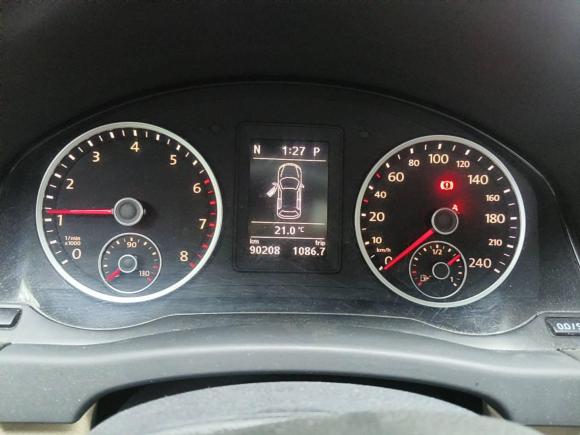 [上海·沪A] 二手大众途观2010款 2.0TSI 自动四驱旗舰导航版