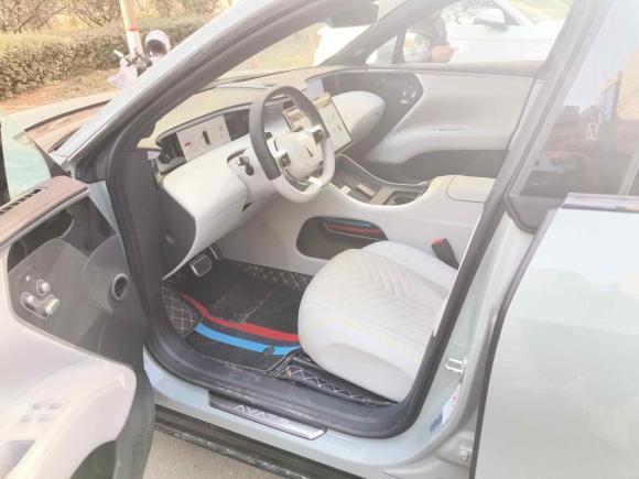 [济南·鲁A] 二手阿维塔阿维塔112023款 鸿蒙 90度 四驱版