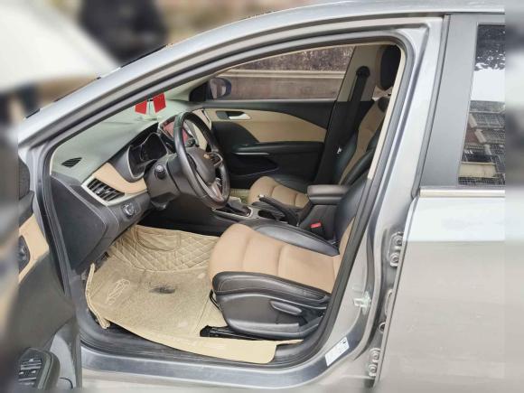 [武汉·鄂A] 二手雪佛兰科鲁泽2020款 320 自动悦畅版