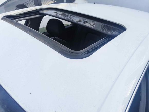 [南京·苏A] 二手奥迪奥迪A4L2010款 2.0 TFSI 舒适型