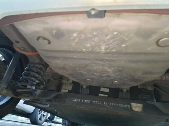 [宁波·浙B] 二手江铃集团新能源易至EV32021款 小雷达悦跑型