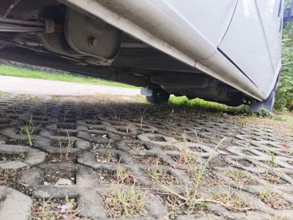 [无锡·浙B] 二手上汽大通MAXUS新途V802018款 2.5T 6挡手动傲运通长轴中顶7/10座