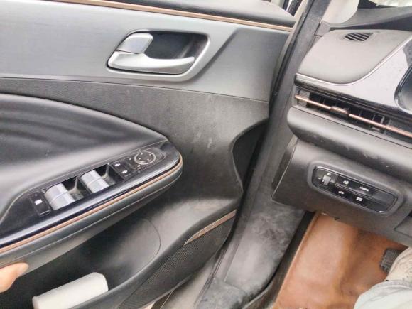 [广州·粤A] 二手埃安AION S2020款 魅 580