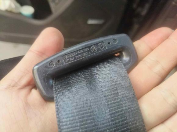 [武汉·鄂A] 二手奥迪奥迪Q72013款 35 TDI 专享型