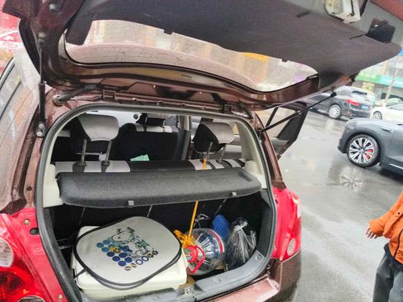 [杭州·浙A] 二手铃木雨燕2013款 1.5L 自动标准版