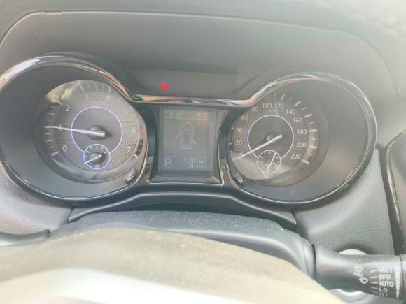 [上海·沪C] 二手江铃驭胜S3502016款 2.0T 自动四驱汽油豪华天窗版7座