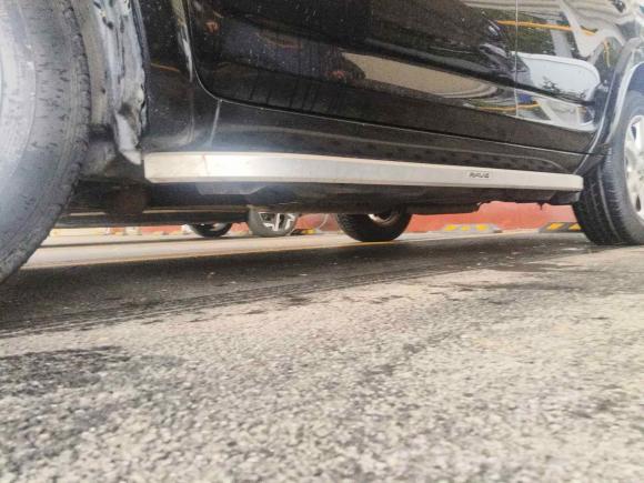 [上海·苏F] 二手丰田RAV4荣放2011款 2.4L 自动四驱豪华版