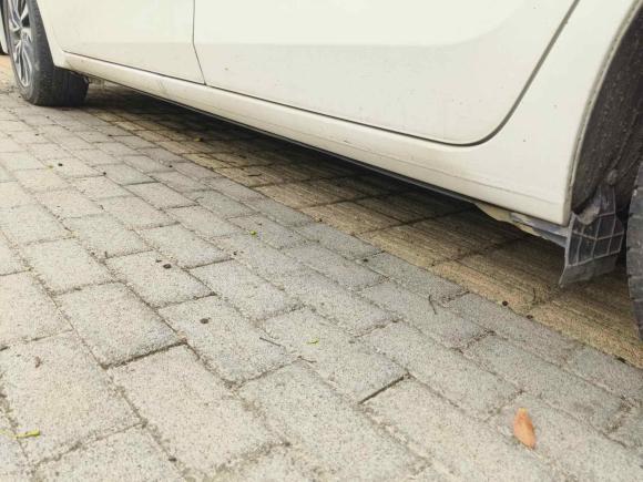 [上海·沪A] 二手丰田卡罗拉双擎E+2019款 1.8L E-CVT先锋版