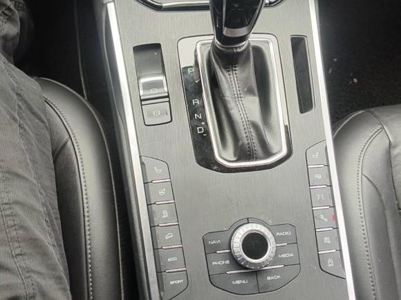 [宁波·苏F] 二手魏牌魏牌 VV52017款 2.0T 旗舰型