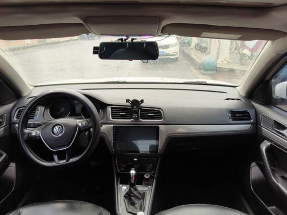 [南昌·赣A] 二手大众朗行2017款 180TSI DSG舒适版