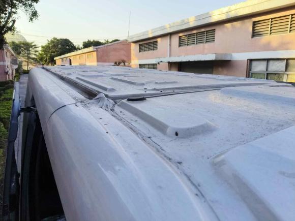 [广州·粤A] 二手依维柯依维柯欧胜2021款 2.0T 手动超瑞长轴短悬高顶侧拉门F1A