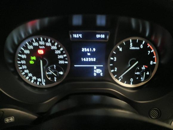 [南京·苏A] 二手英菲尼迪英菲尼迪QX302017款 1.6T 两驱时尚版