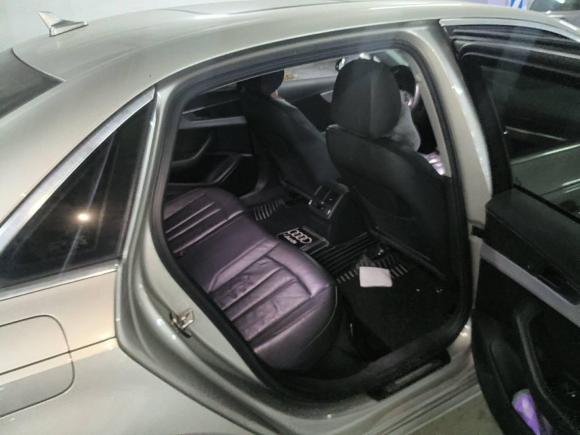 [宁波·浙B] 二手奥迪奥迪A4L2017款 40 TFSI 时尚型