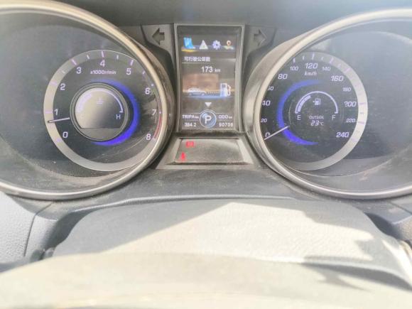 [青岛·黑C] 二手长安长安CS752015款 1.8T 自动四驱精英型 国V